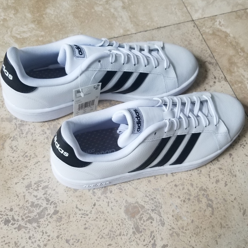 Adidas Tennis Shoes. Size. Mens 10.5